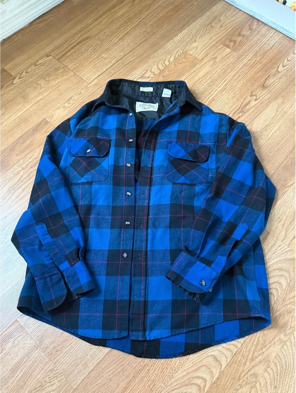 Northwest Territory Blue and Black Plaid Button-Up Shirt Jacket Large